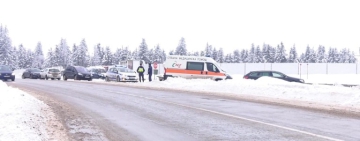 12 мъже с АТВ-та и джип без преден номер: Кой е бил край хижа „Петрохан“ часове преди трагедията?